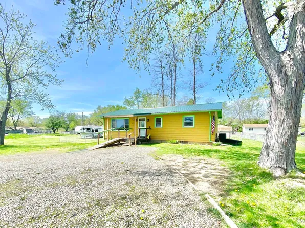 307 N State St, Muncie, IN 47303