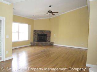 205 Lost Tree Ln, Simpsonville, SC 29681