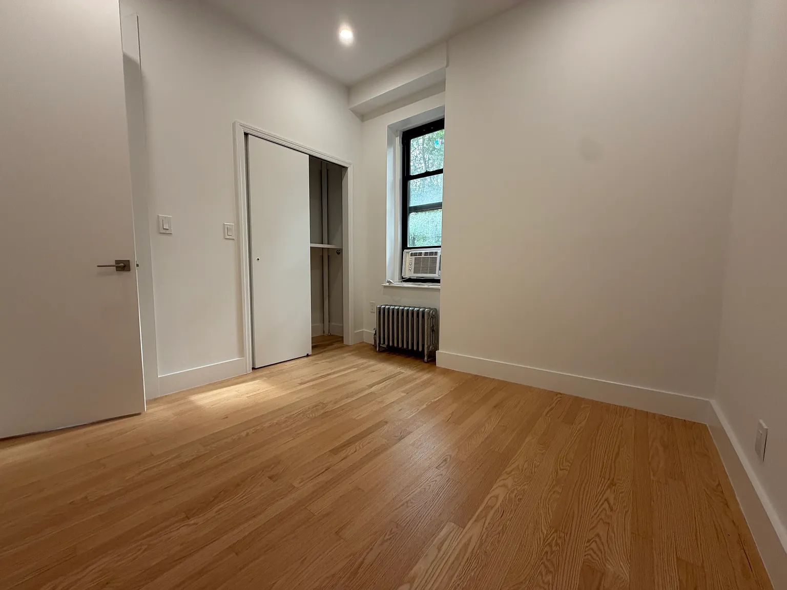 78 East First Street — Photo 4