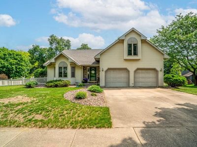 4129 Birch Crest Lane, Eau Claire, WI, 54701