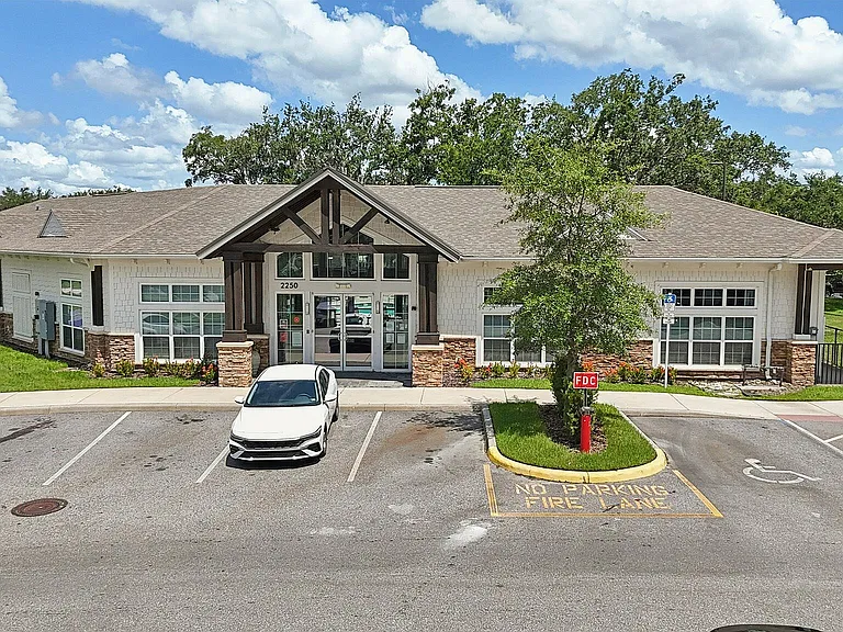 20-web-or-mls-Blue Hesper Dr-2606-920