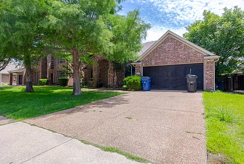 5556 Sky Ridge Dr Photo 1