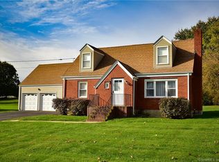 8 Wightman Pl, Cromwell, CT 06416