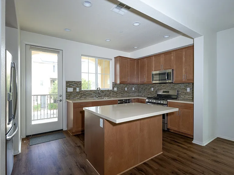 174 Prairie St — Photo 5