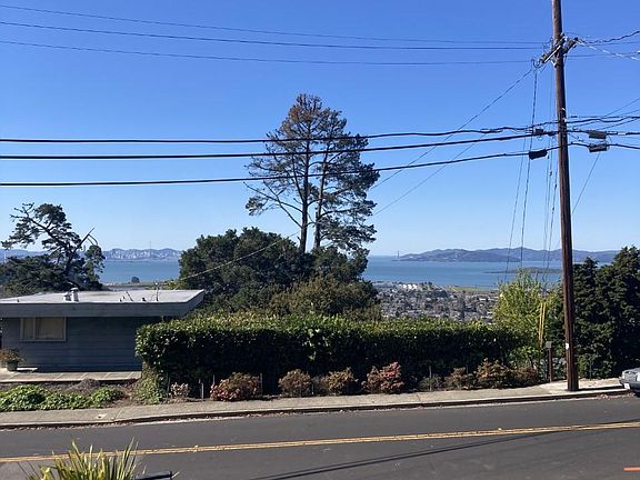 Golden Gate bridge view
