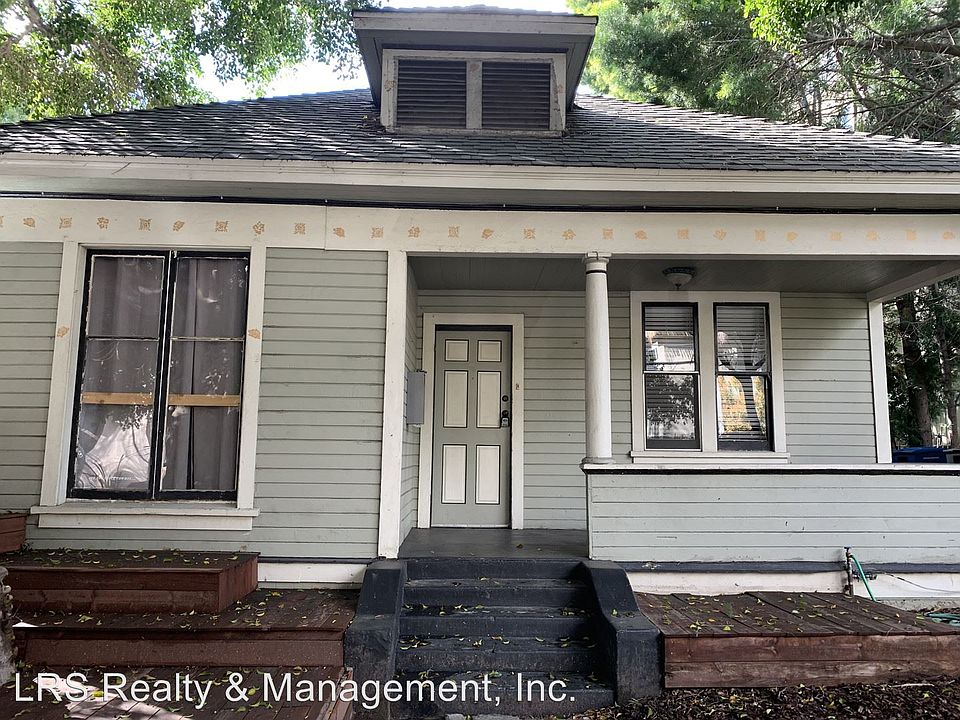 1st image of 933 Palm Ave
