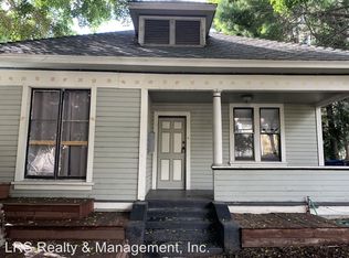 933 Palm Ave, West Hollywood, CA 90069