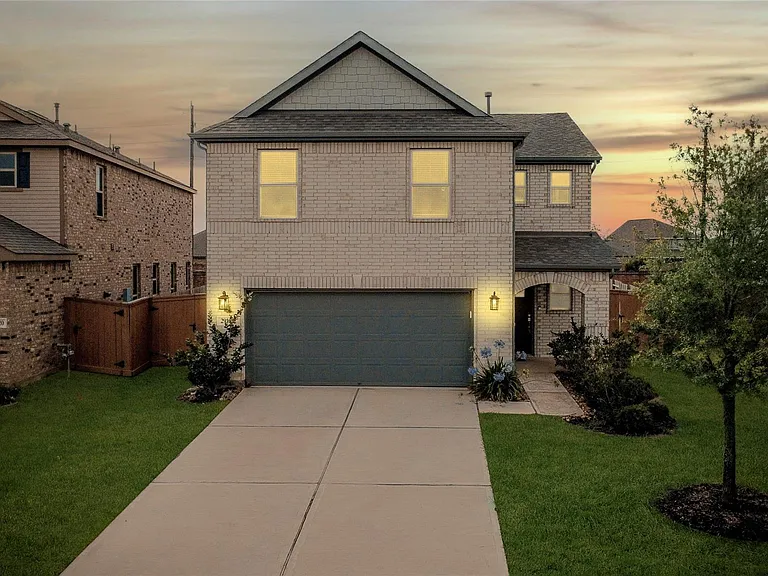 2916 Shimmer Edge Dr — Photo 2