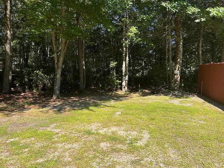 Fairway Rd — Photo 29