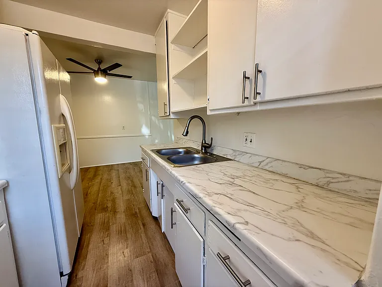 12002 Hart St #2 — Photo 9