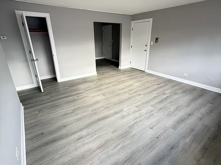 4337 Prescott Ave #1B — Photo 9