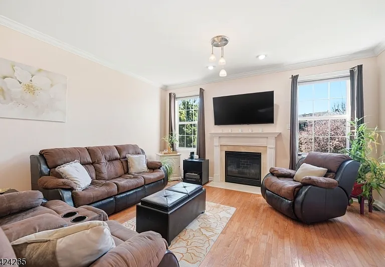 424 Hartford Dr — Photo 21