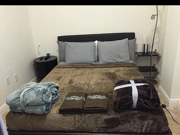 2nd image of 1342 Drexel Ave