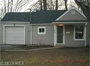 106 Smithfield St, Struthers, OH 44471