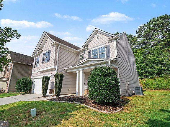 3rd image of 208 Manous Way
