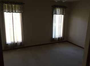 1201 Royale Dr, North Manchester, IN 46962