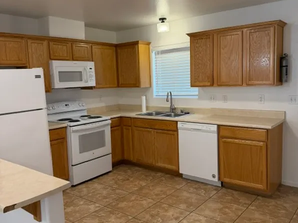 312 G St #B, Brawley, CA 92227