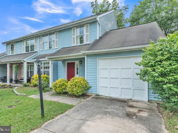 6001 Bobcat Ct, Waldorf, MD 20603