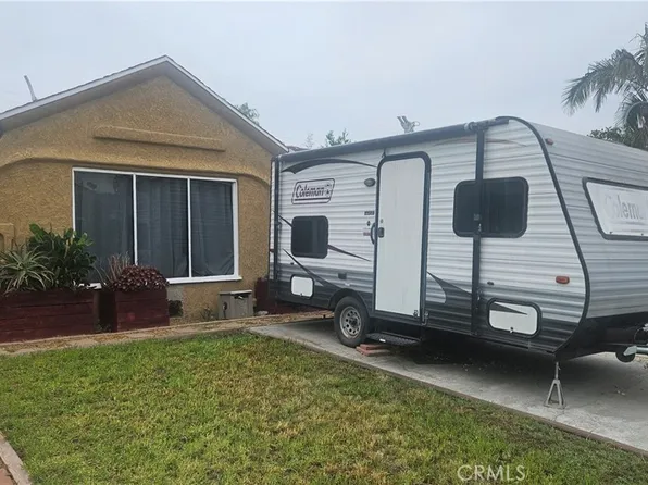 739 W 102nd St, Los Angeles, CA 90044