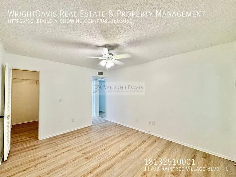 11703 Raintree Village Blvd #C — Photo 10