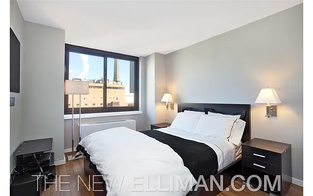 Sold by Douglas Elliman | media 4