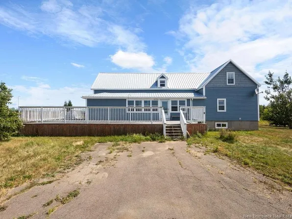 70 Sullivan Rd, Carleton, NB E4X 1L8