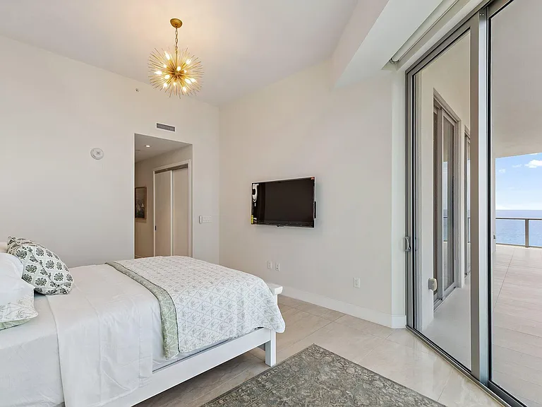 3100 N Ocean Dr #H-1804 — Photo 24