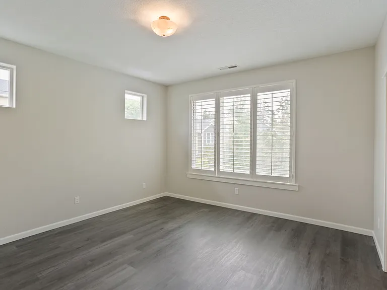 1958 NW Florence Ave #1958 — Photo 19