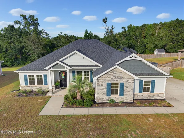 13104 John Lee Rd, Biloxi, MS 39532