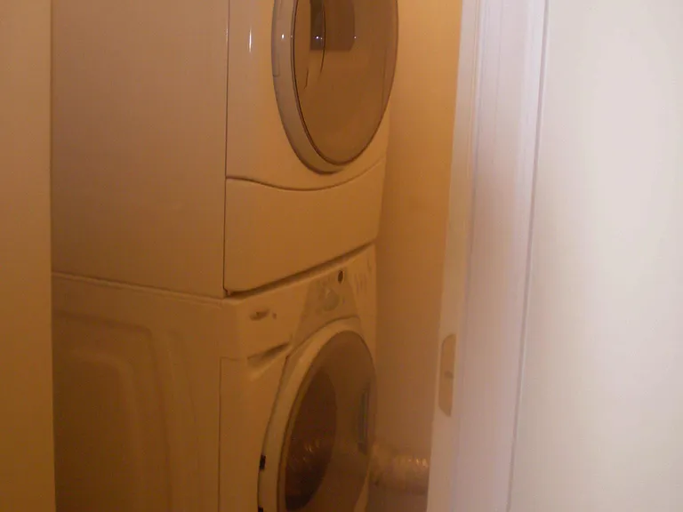 35 Logan Ave #1 — Photo 11