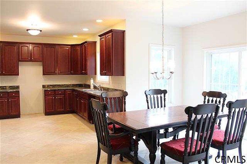 4th image of 336 MILLER Road
