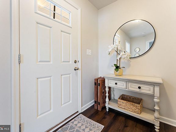 3rd image of 18116 Scenic Creek Ln