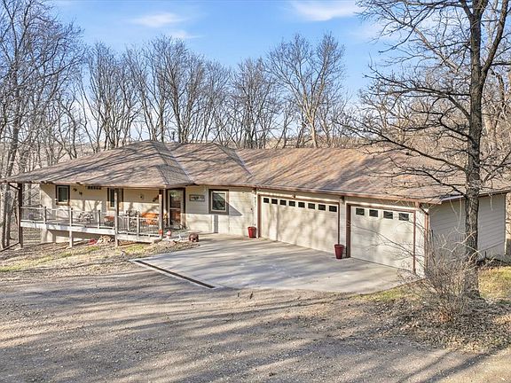 3rd image of 25328 Ivory Rd