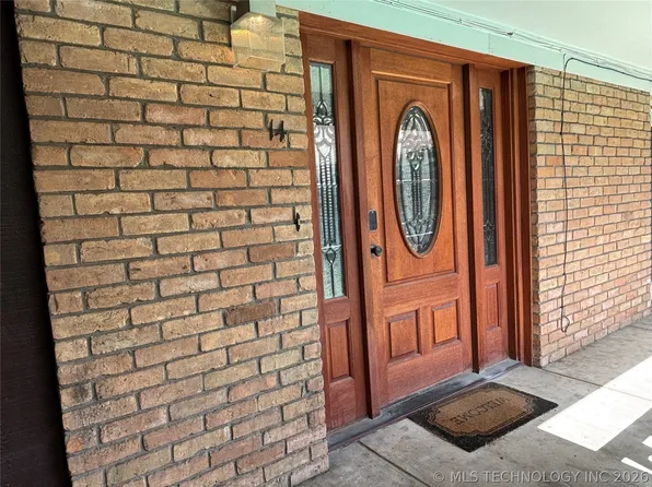 1313 E 48th St APT 14, Tulsa, OK 74105