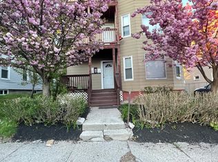 45 Freeland St, Worcester, MA 01603