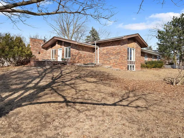 4012 Lisa Dr, Rockford, IL 61114