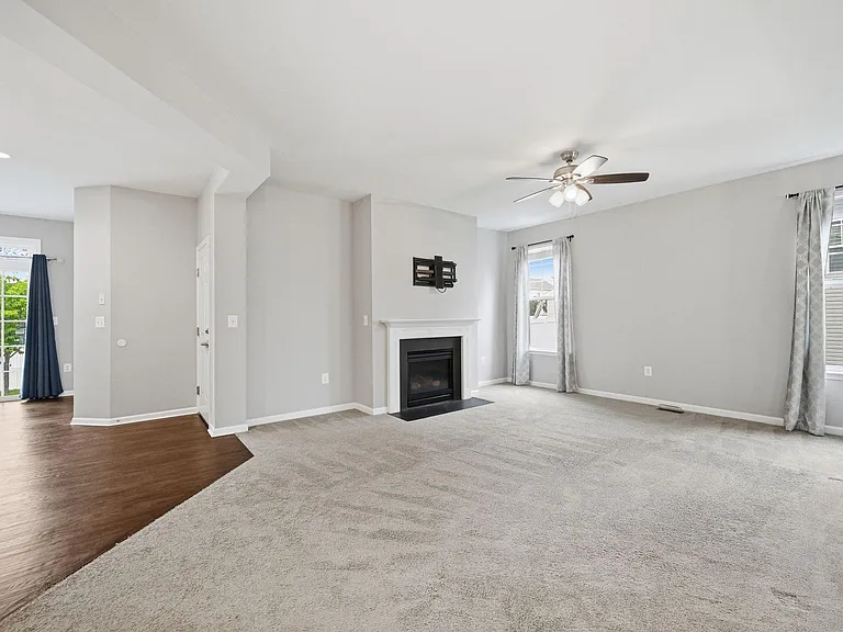 15521 Ann Arden Ave — Photo 5