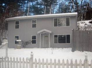 13906 Weeks Dr NE, Greenville, MI 48838
