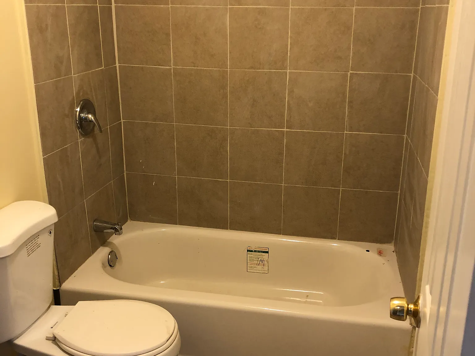 3 bed, 1500 sqft, $1,650 — Photo 4