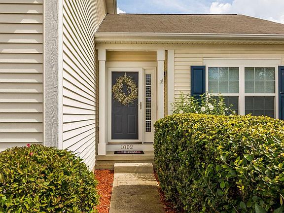 2nd image of 1002 Preble Dr