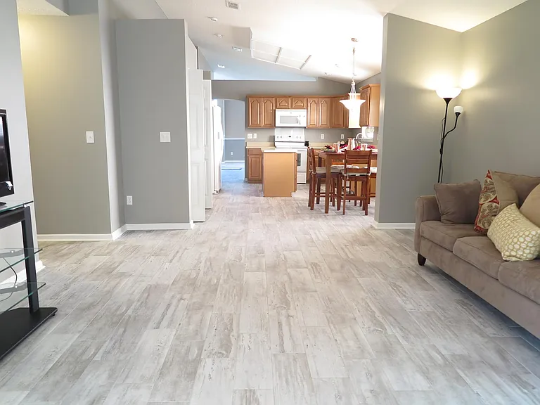 817 Crystal Spring Way — Photo 17