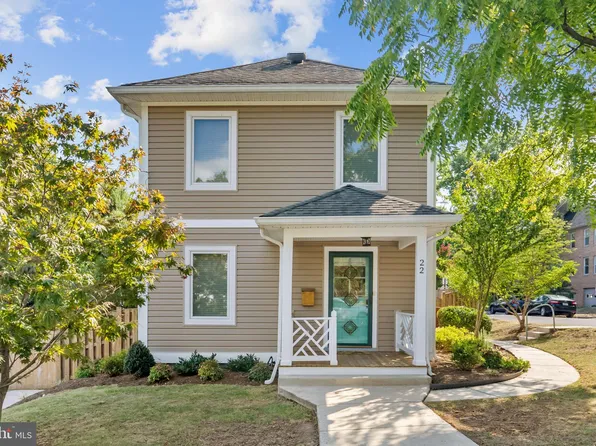 22 W Wyatt Ave, Alexandria, VA 22301