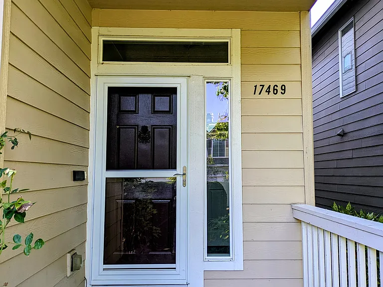 17469 SW Turning Leaf Dr — Photo 2