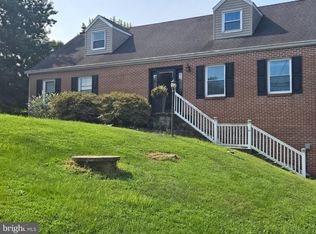 1120 William Penn Blvd, Womelsdorf, PA 19567