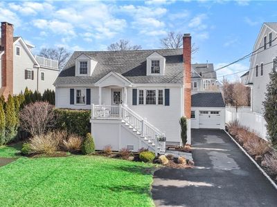 537 Penfield Rd, Fairfield, CT, 06824