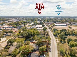1409 S College Ave, Bryan, TX 77801