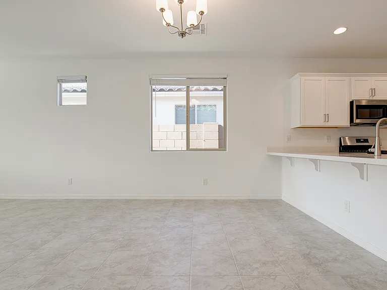 16805 W Shangri La Rd — Photo 12