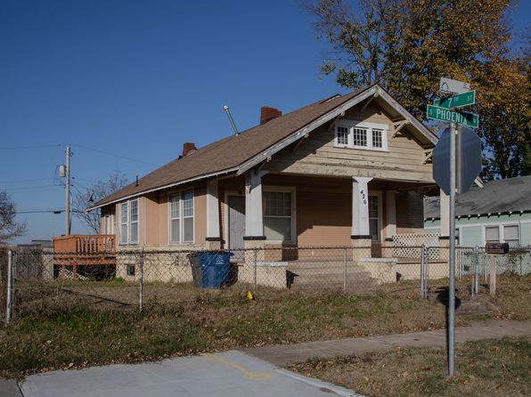 426 S Phoenix Ave