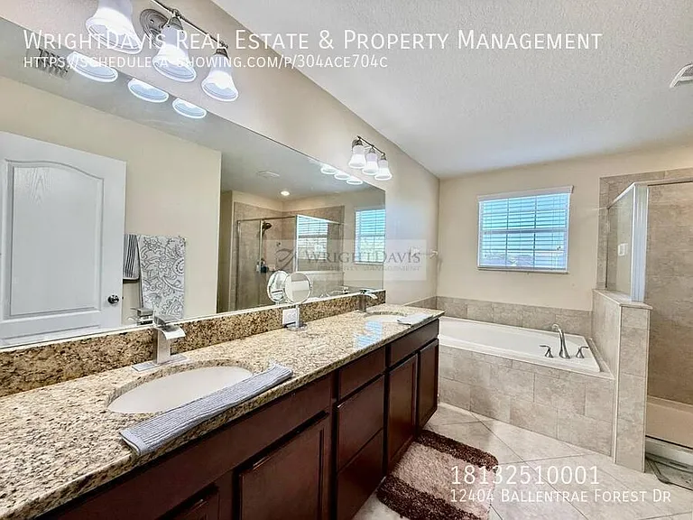 12404 Ballentrae Forest Dr — Photo 46