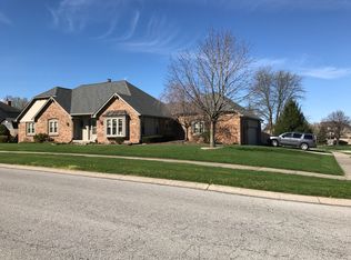 22 Monticello Dr, Greenwood, IN 46142